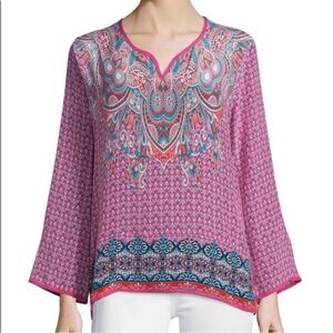 Tolani silk v-neck blouse